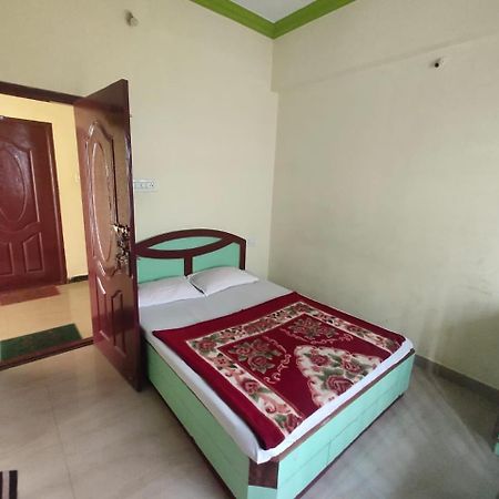 Hotel Ruchi 埃尔加德 外观 照片