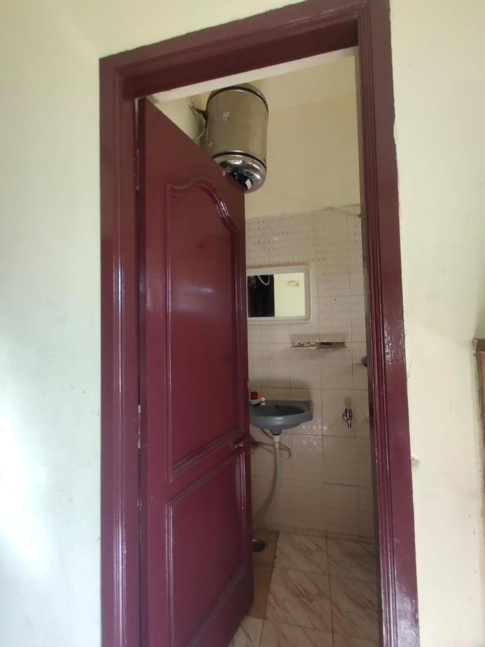 Hotel Ruchi 埃尔加德 外观 照片